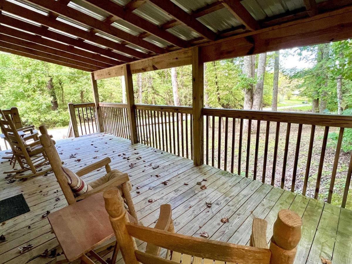 Tranquil Valley Retreat Cabin Sevierville Exterior photo