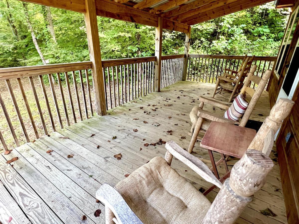 Tranquil Valley Retreat Cabin Sevierville Exterior photo