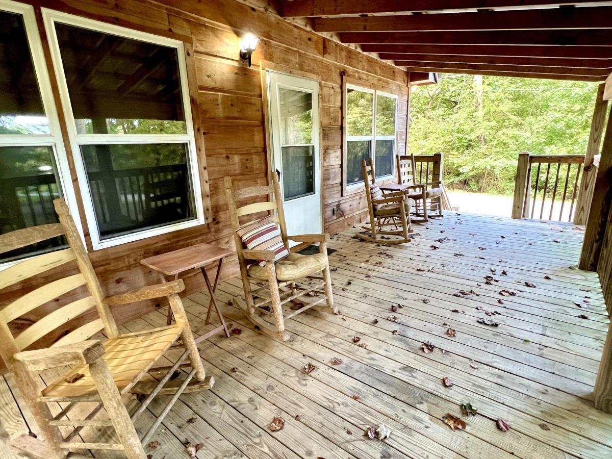 Tranquil Valley Retreat Cabin Sevierville Exterior photo
