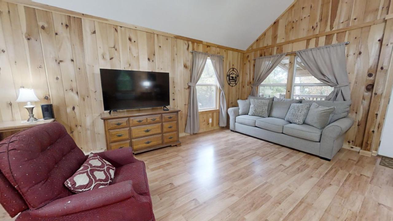 Tranquil Valley Retreat Cabin Sevierville Exterior photo