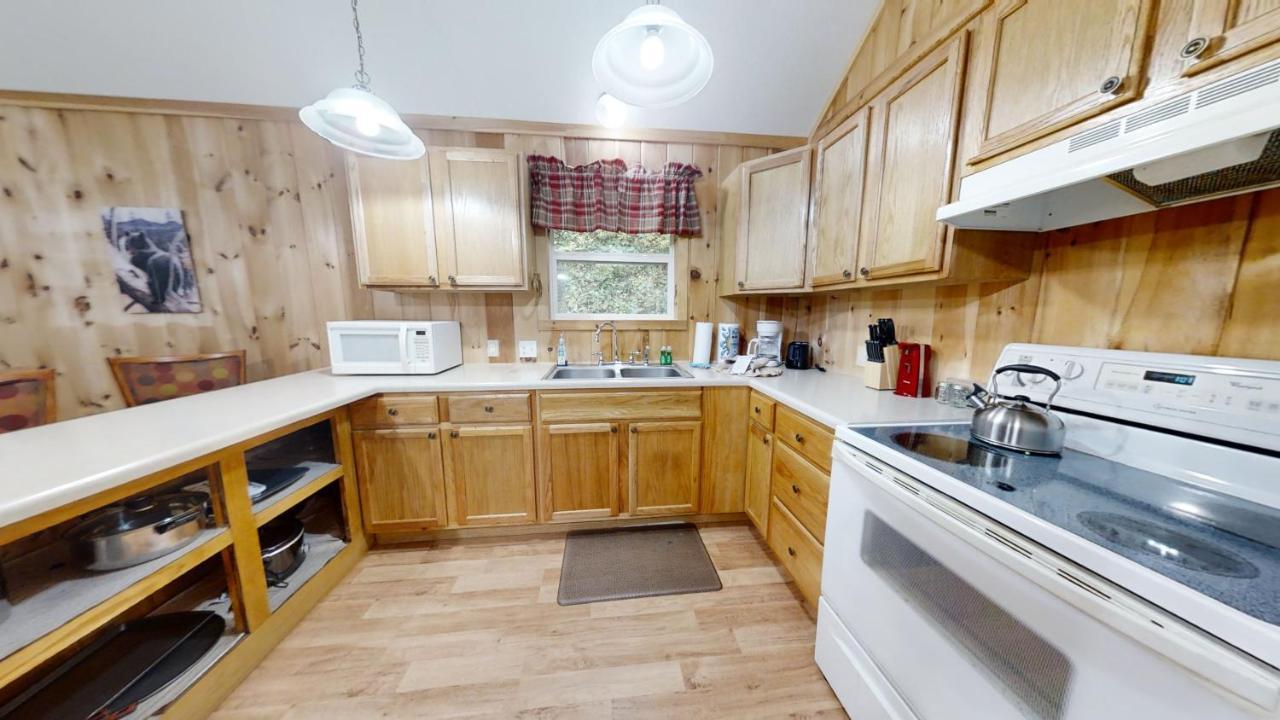 Tranquil Valley Retreat Cabin Sevierville Exterior photo